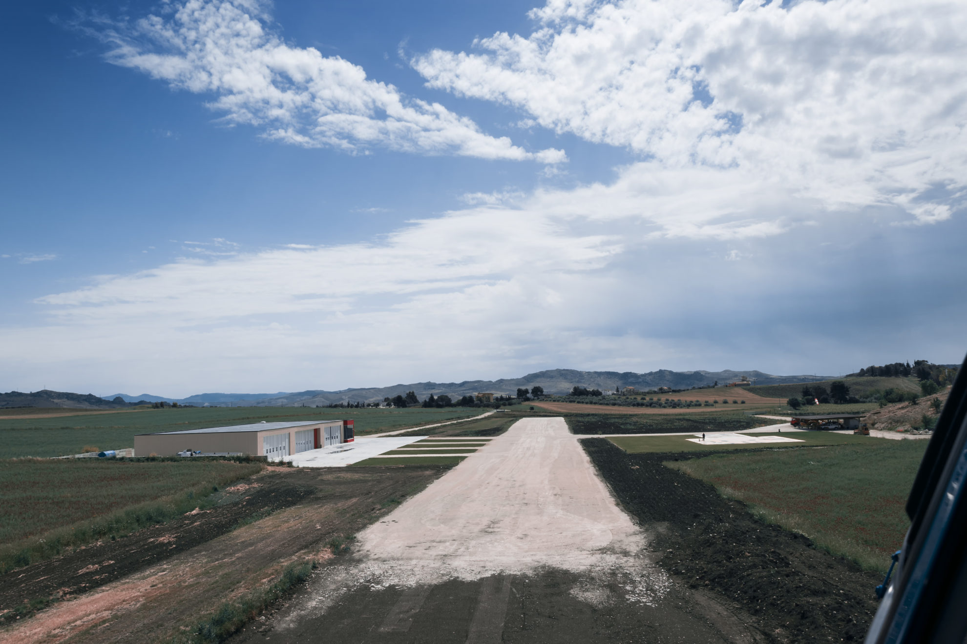 affittare elicottero sicilia prezzo